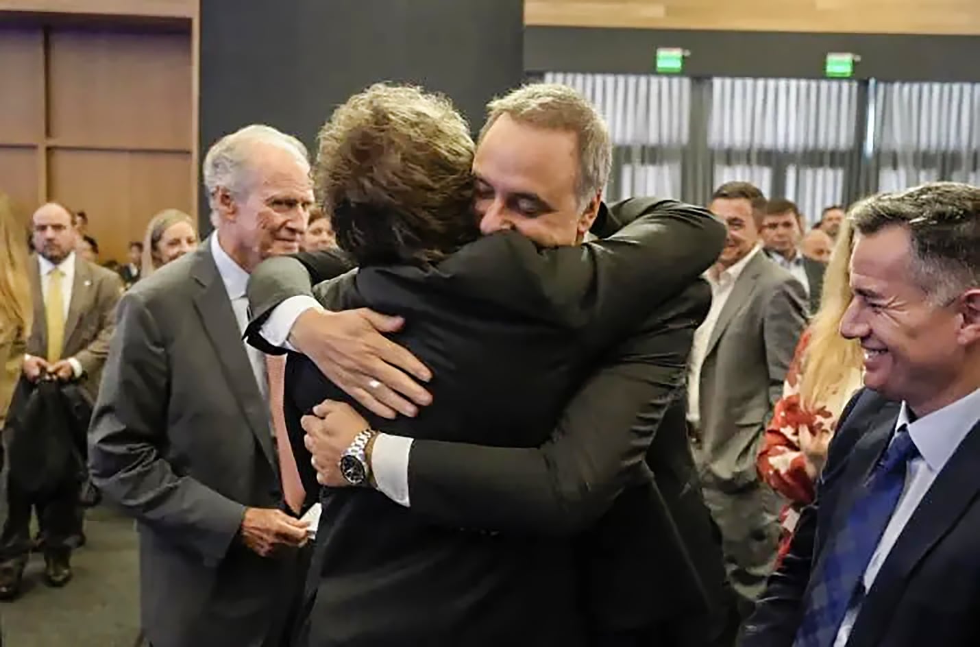 Adorni y Milei en bolsa de comercio Córdoba