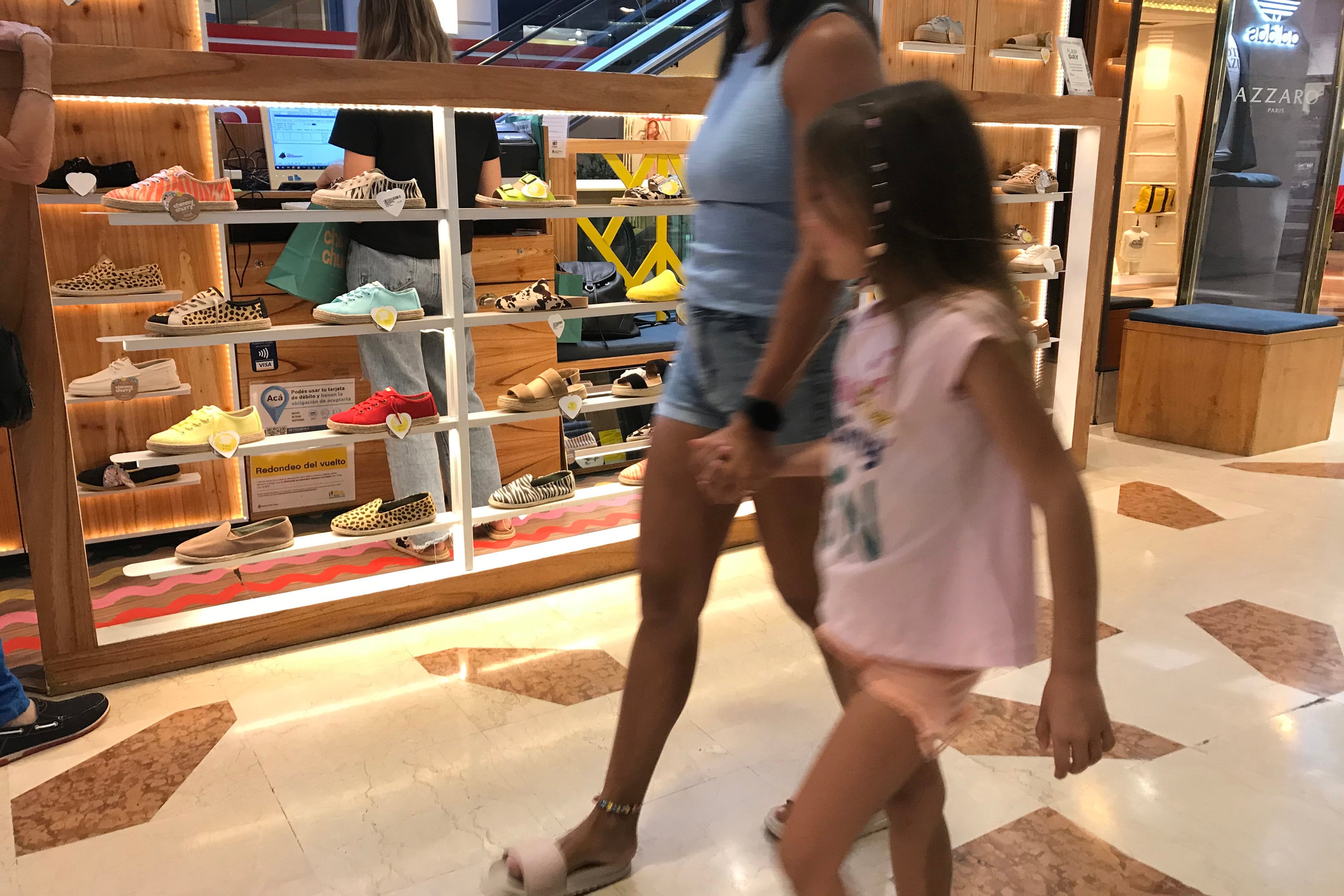 El fenómeno del "trabajador pobre", algo impensado hace unas décadas atrás, se reproduce en distintos países de la región.