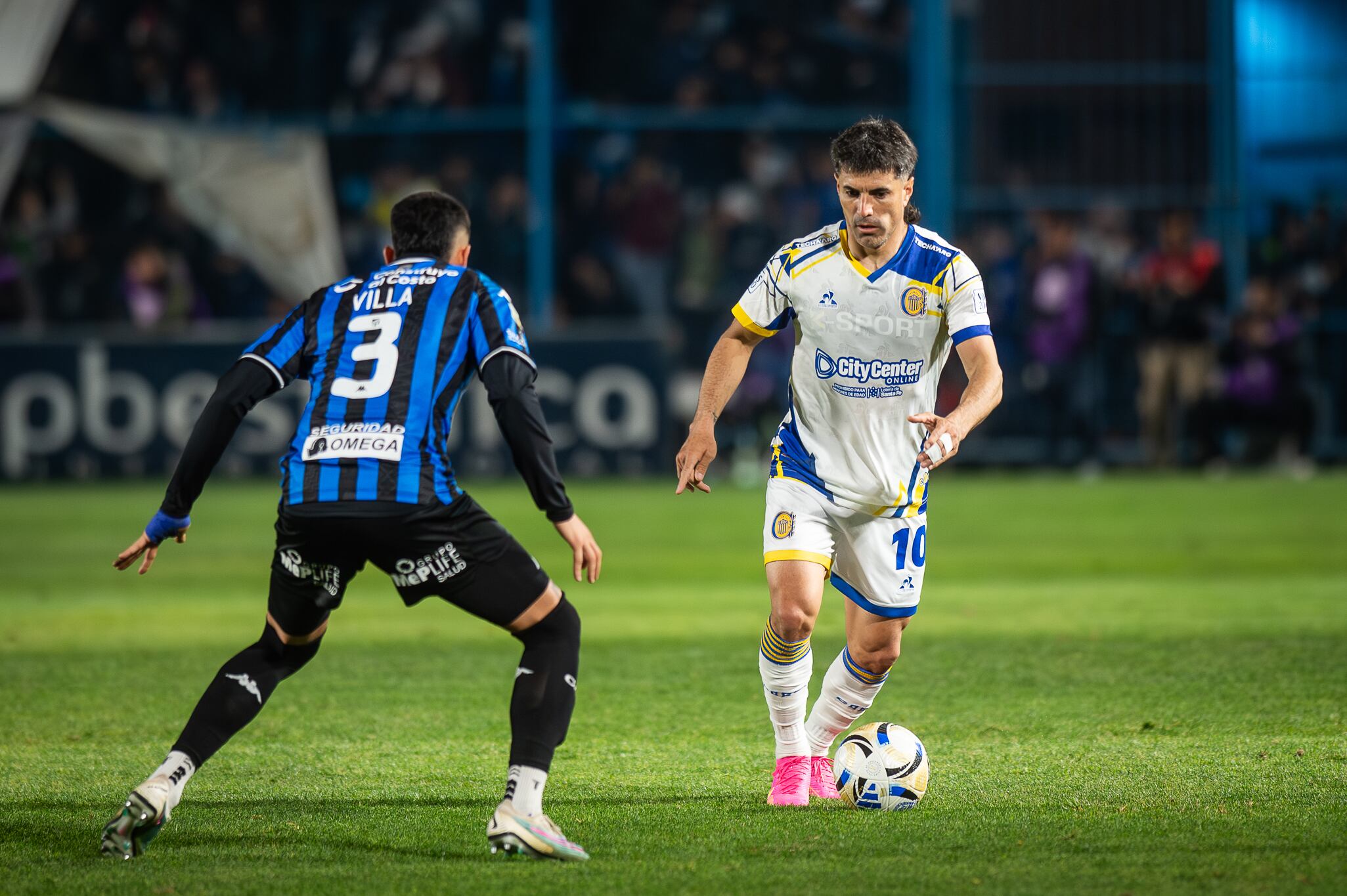 Malcorra no tuvo juego en el área rival