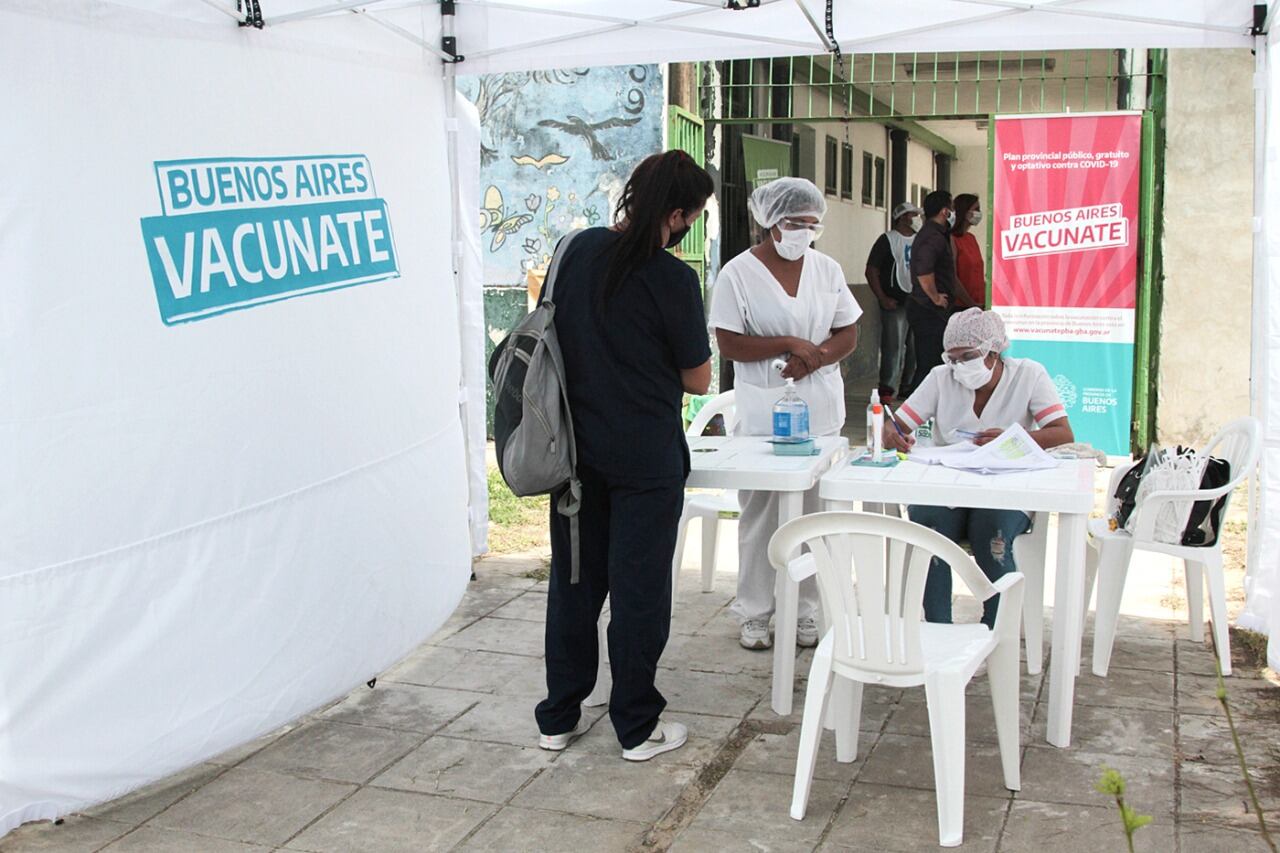 Para la primera dosis en la provincia de Buenos Aires ya no se necesita turno previo.