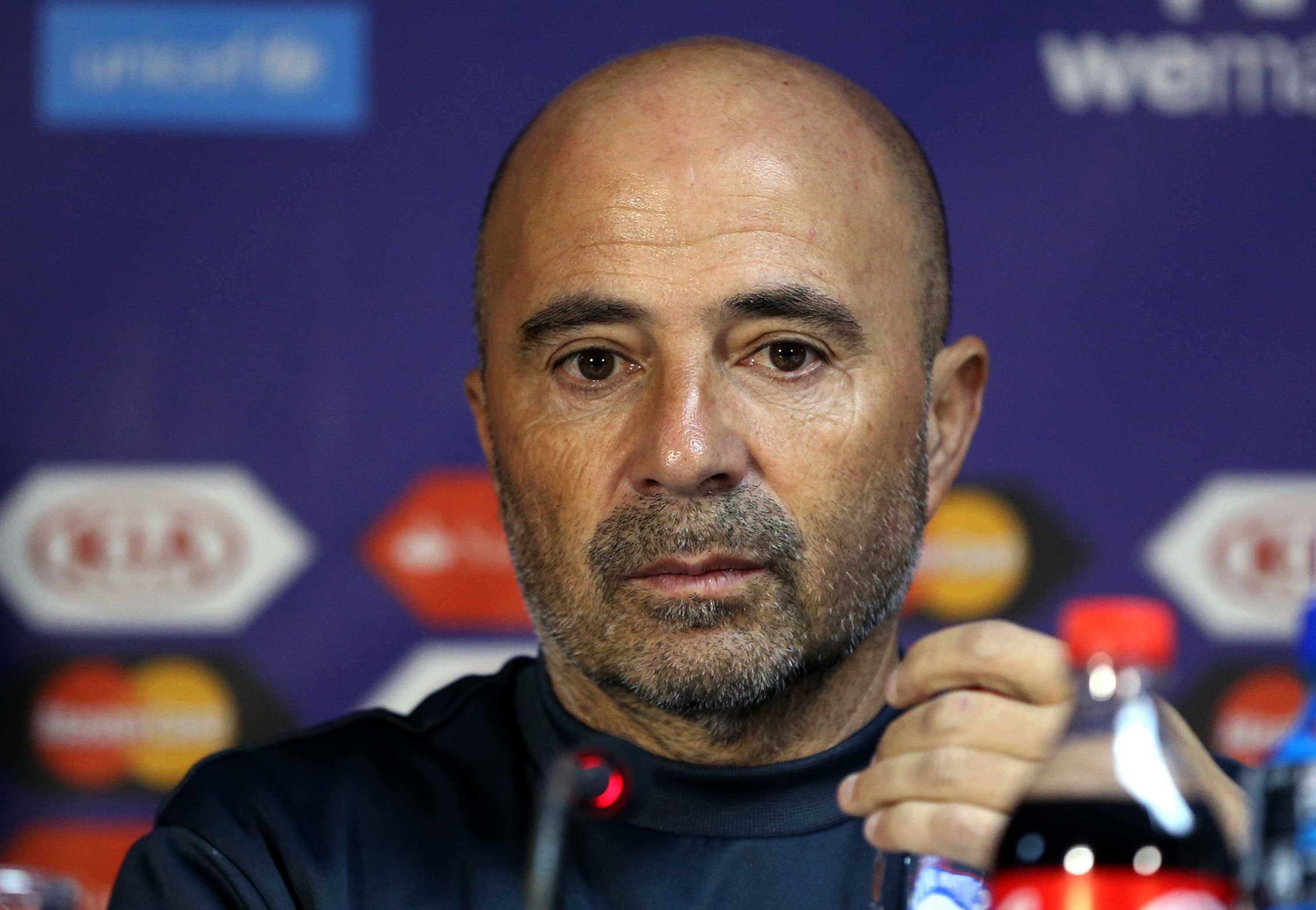 Sampaoli, aceptó que su destino está en la Selección. Hoy dirigirá al Sevilla, por última vez.