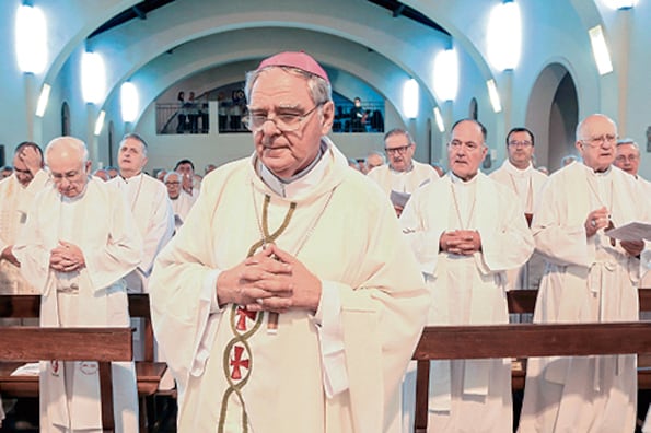 El obispo de San Isidro, Oscar Ojea, en la misa de inauguración de la Conferencia.