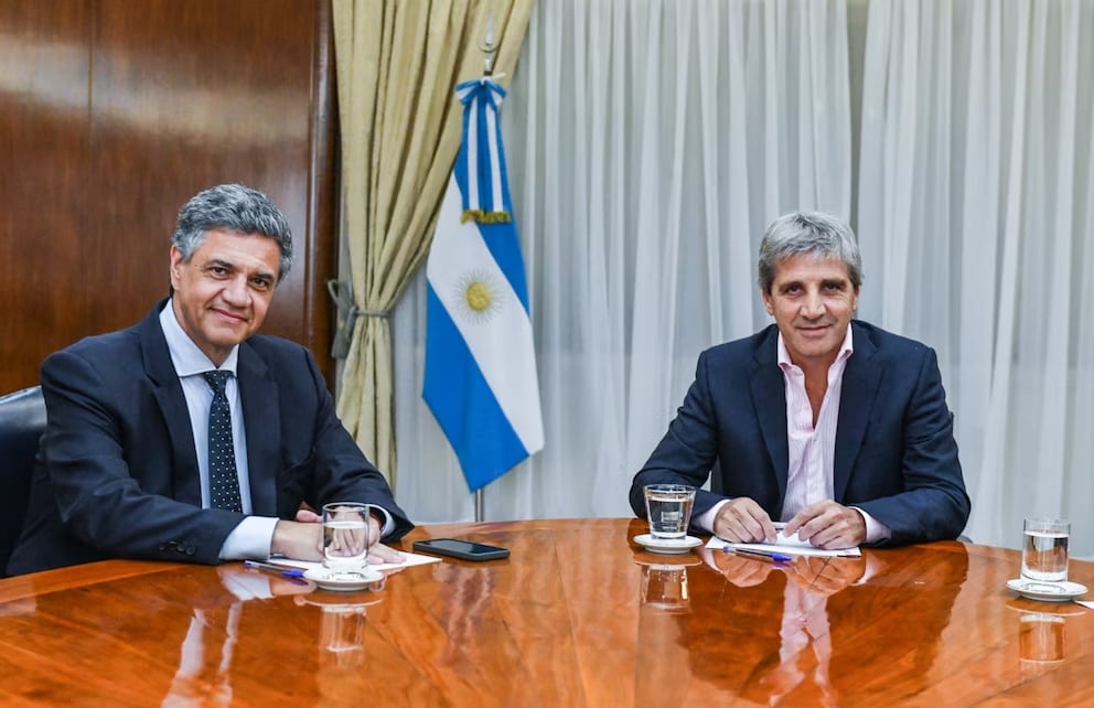 En mayo, el presidente Javier Milei le negaba el saludo al jefe de Gobierno, Jorge Macri.