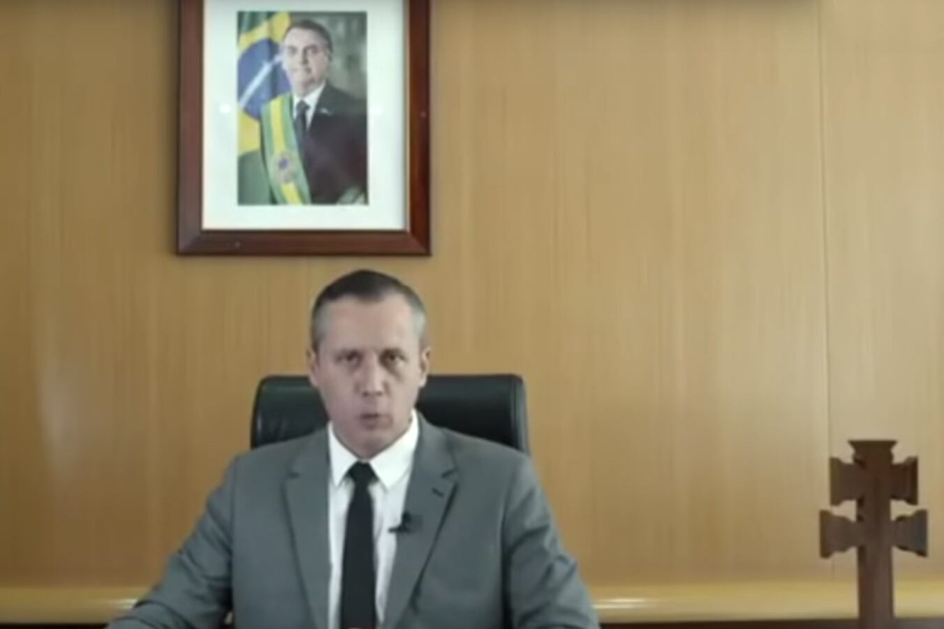 Captura de video del hoy exsecretario de Cultura, Roberto Alvim.