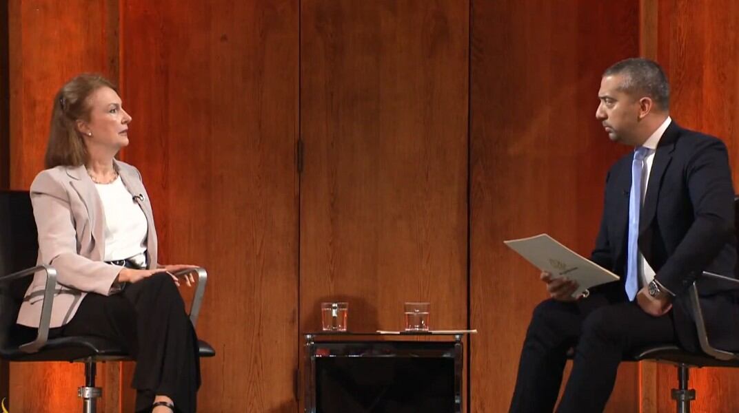 Durante una entrevista con el periodista Mehdi Hasan en Al Jazeera, Mondino expuso las contradicciones del oficialismo