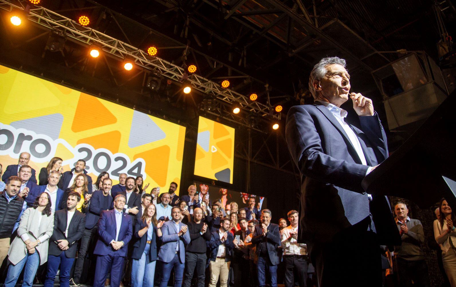 El expresidente, junto a los integrantes del "nuevo PRO"