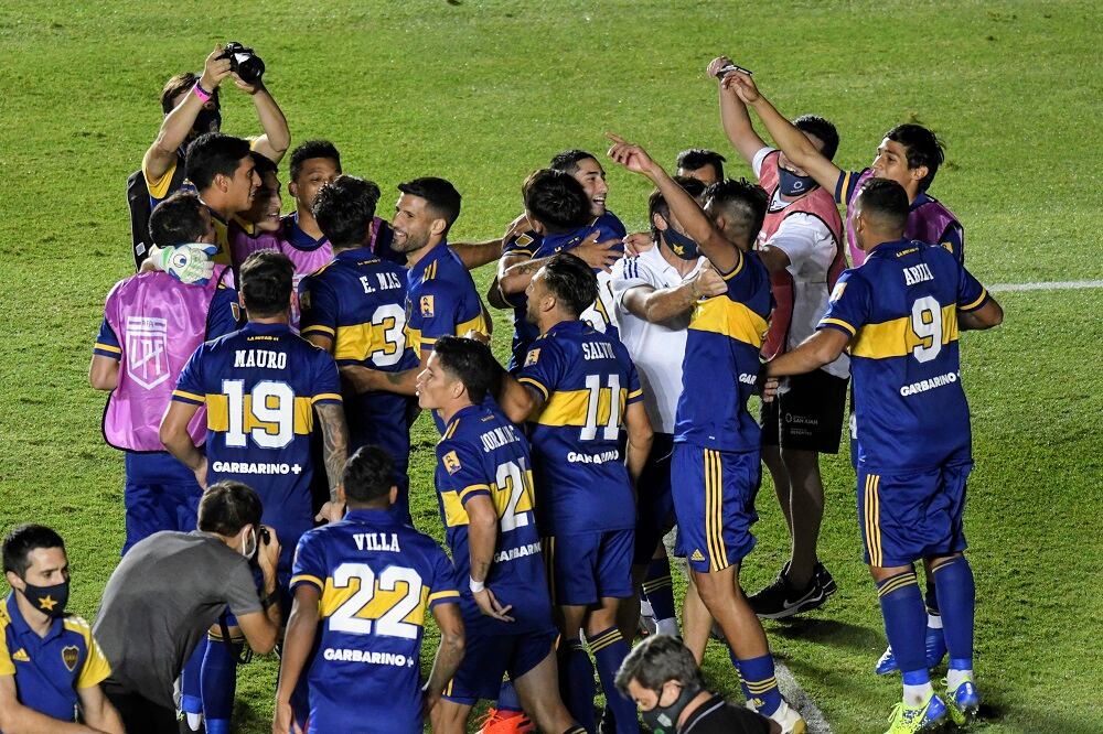 El festejo de Boca en San Juan, más un desahogo que una celebración.