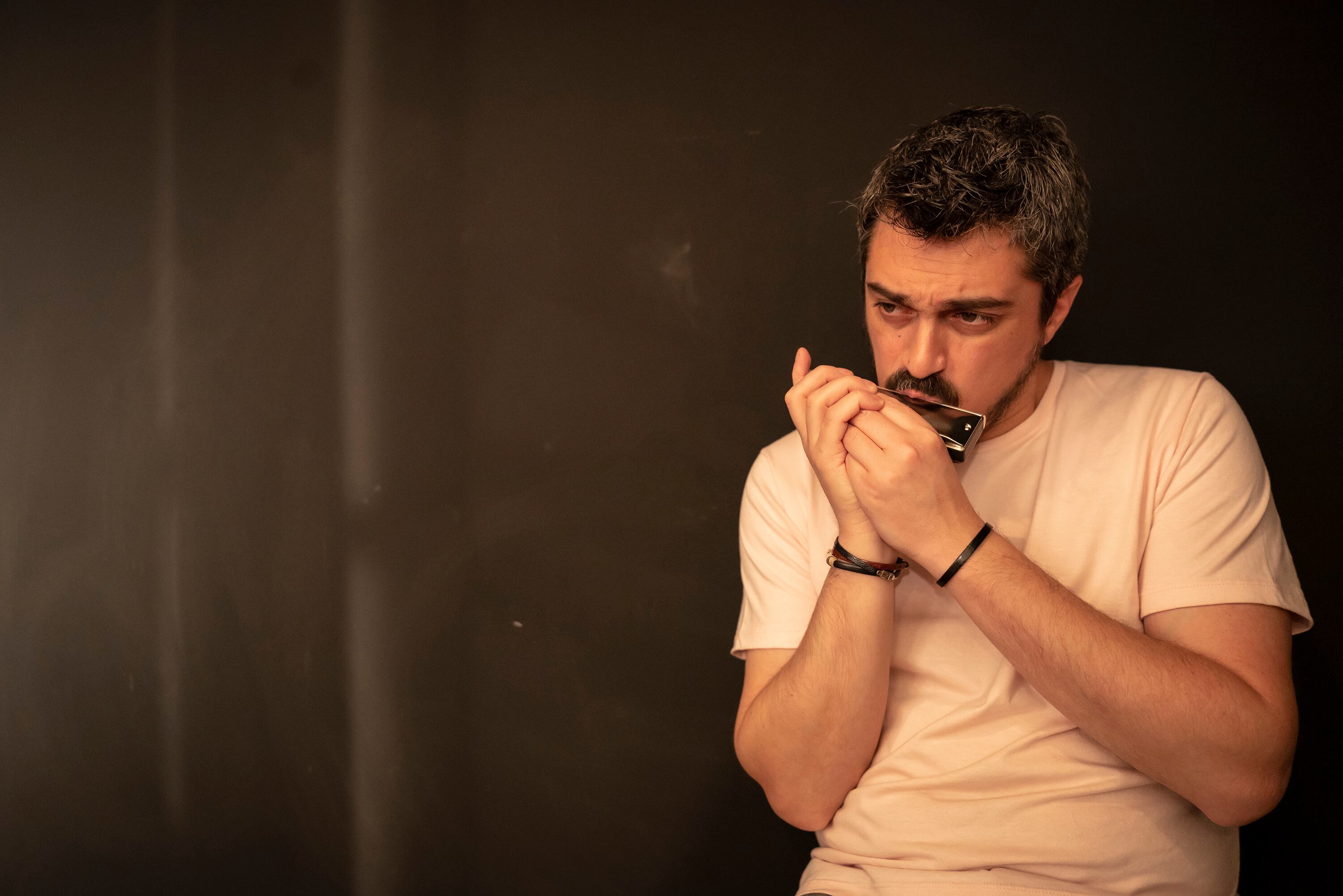 Luciani también tocará en su Rosario natal: el sábado 22 estará en Galpón 11.