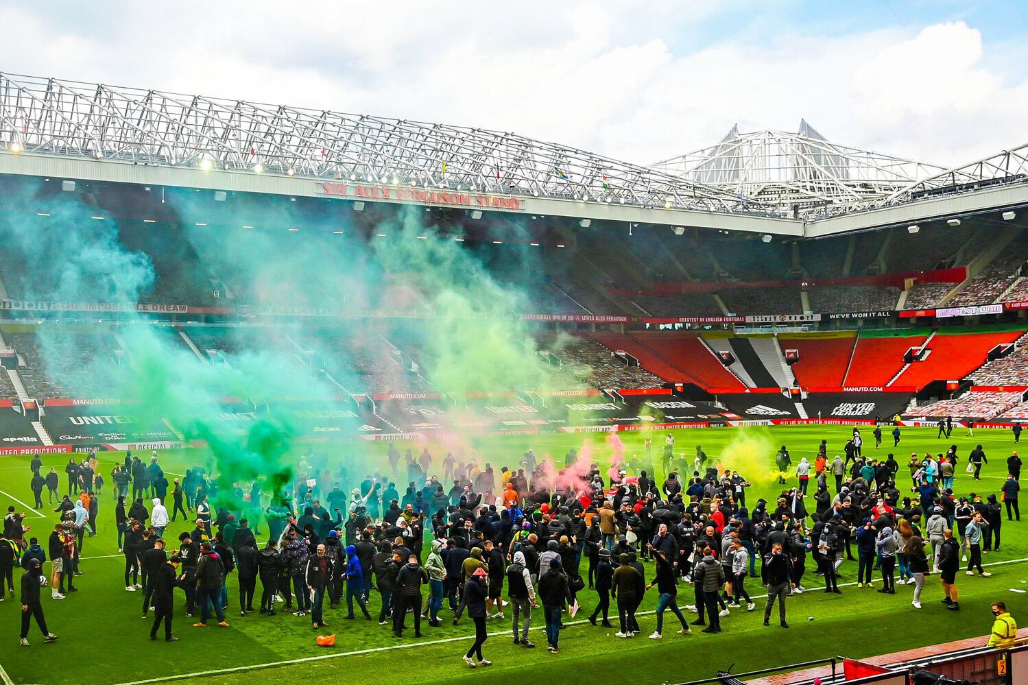 Los hinchas del United coparon el Old Trafford.
