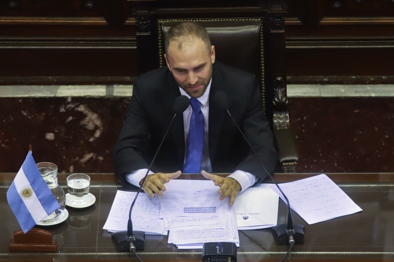 El debate y la aprobación del Presupuesto 2022 que el Gobierno quiere convertir en ley antes de fin de año será el primer gran desafío del Frente de Todos tras el recambio legislativo.