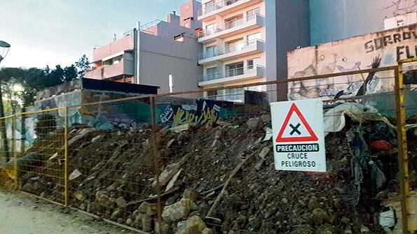 La plaza fue una iniciativa de familiares de víctimas de la violencia en el fútbol.