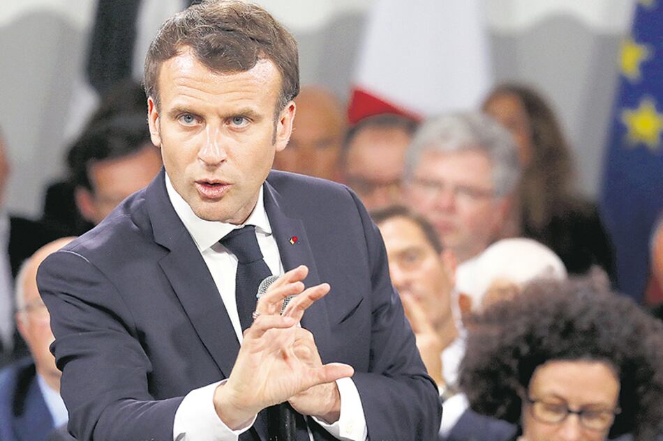 Macron asumió en persona el cara a cara con los franceses ante la presión de los chalecos amarillos.