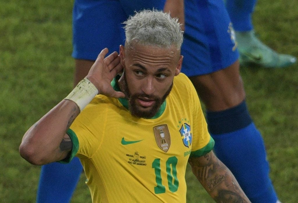 Neymar, criticó el estado de las canchas en la Copa América.