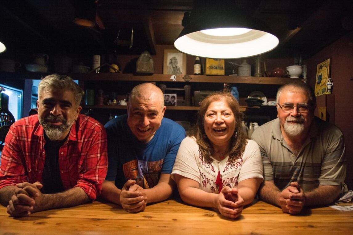 La Gomería la conforman los hermanos Omar, Néstor, Silvia y Luis Gómez.