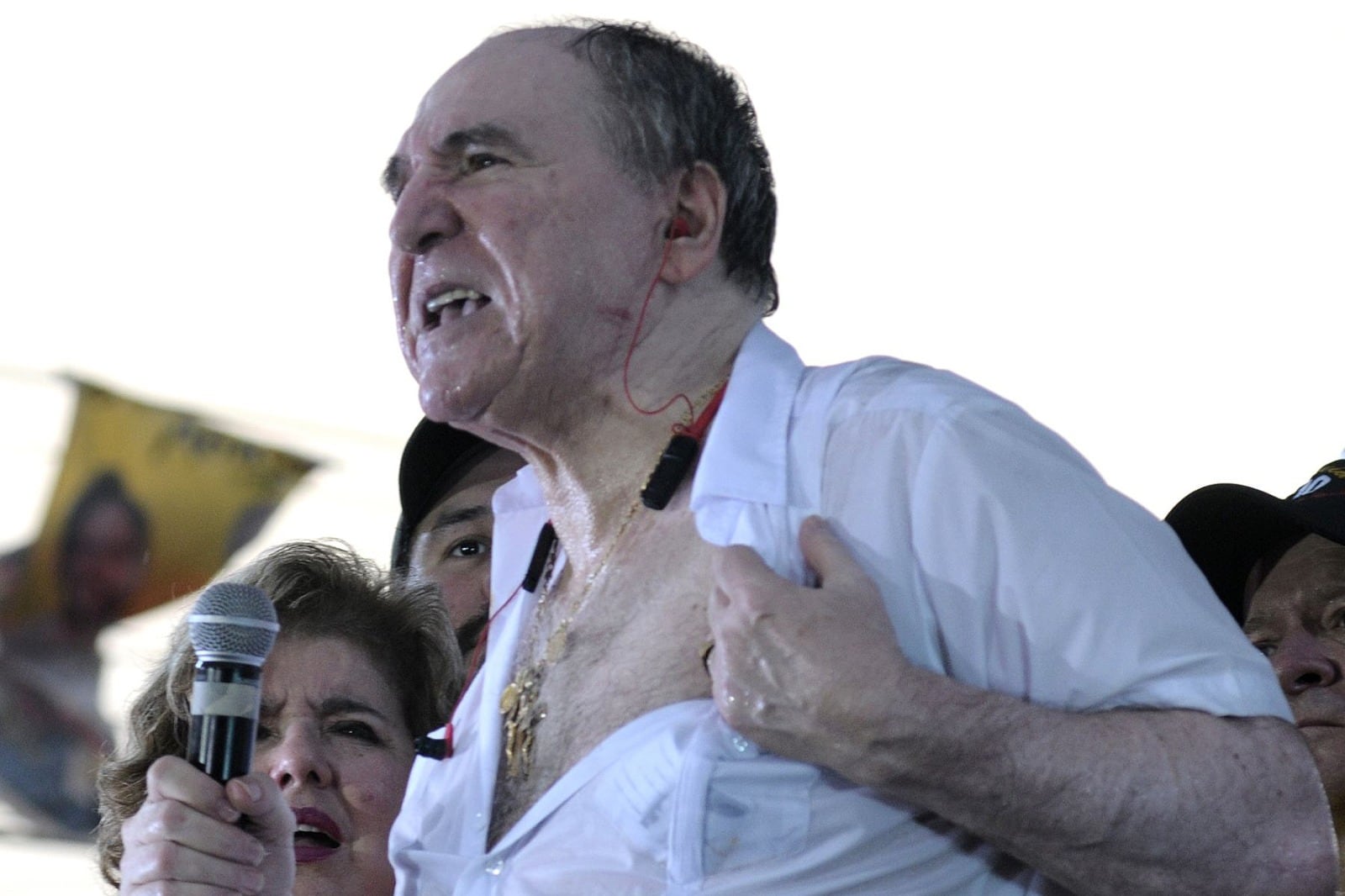Bucaram irrumpió en la política ecuatoriana tras la muerte de su cuñado.