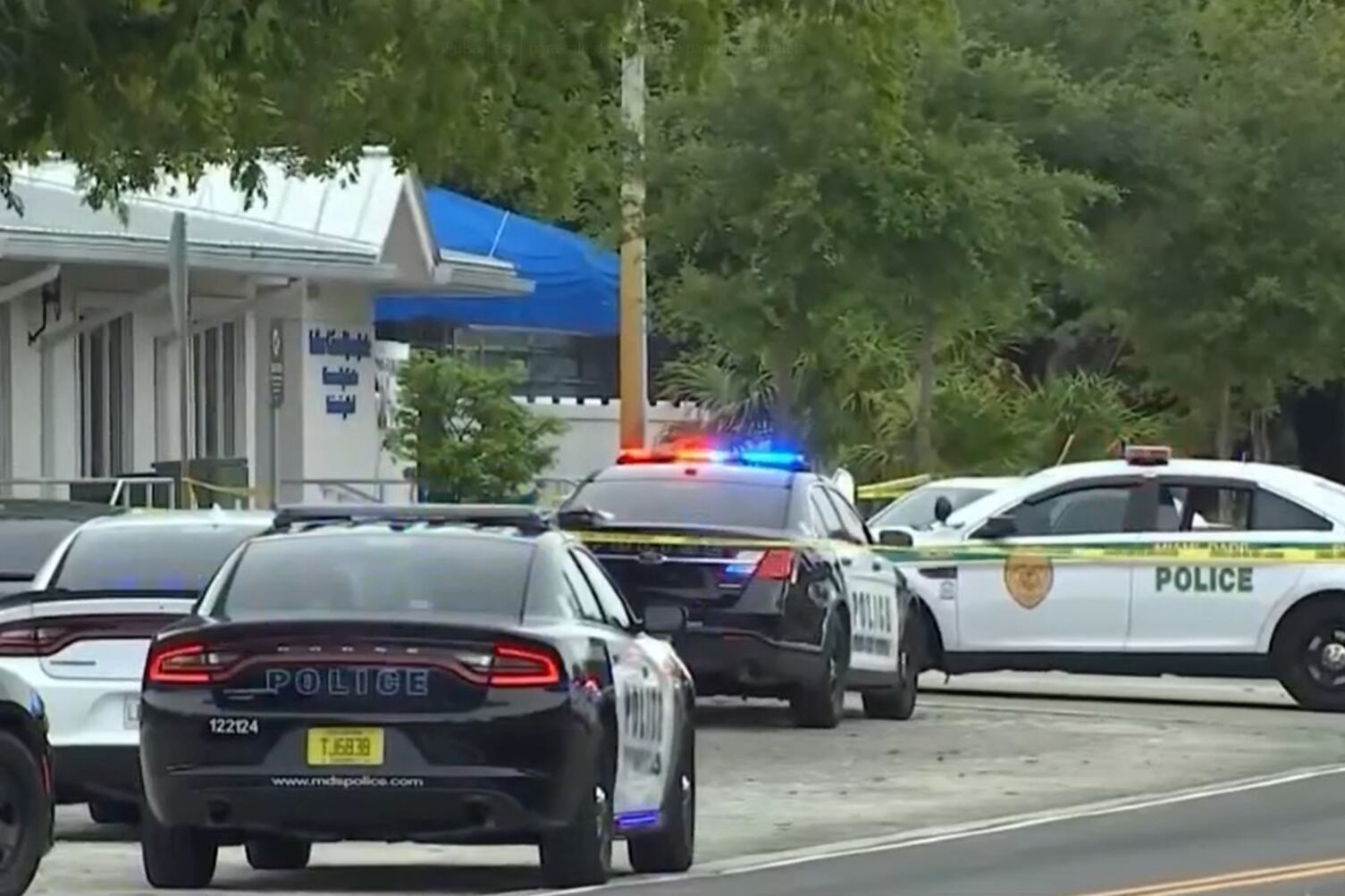 El trágico tiroteo sucedió frente a una escuela (Foto: Captura TeleMundo).