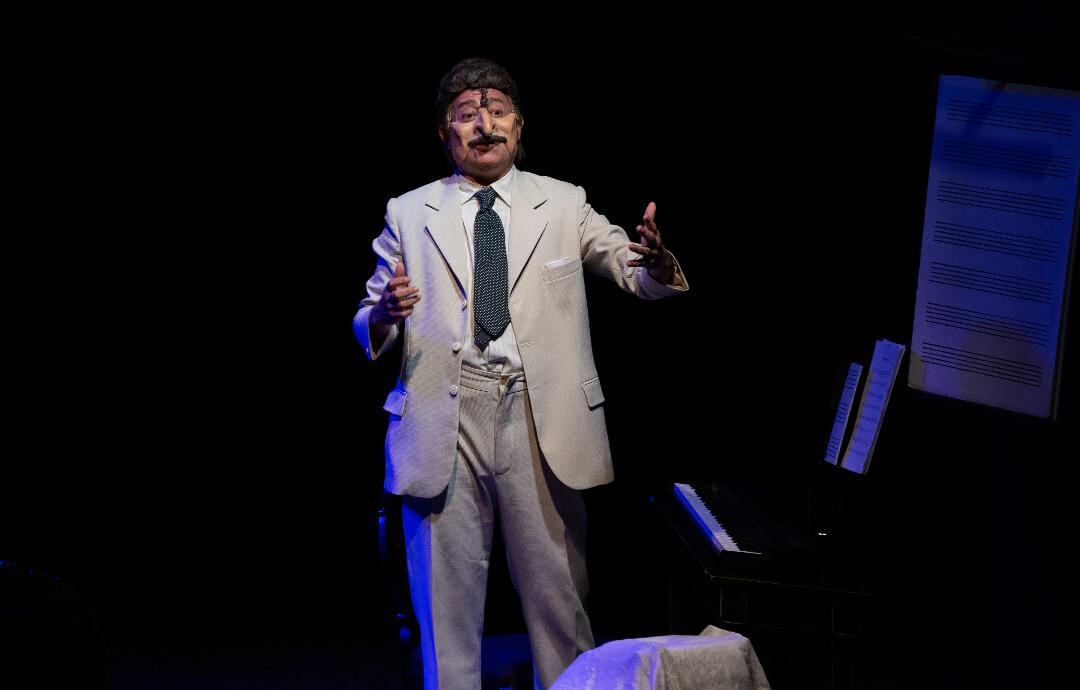 El espectáculo puede verse en el Espacio Experimental Leónidas Barletta los domingos a las 17.