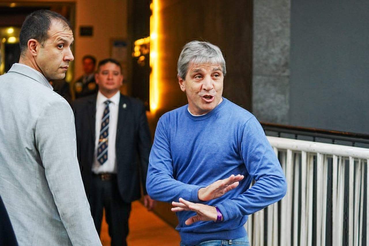 Luis Caputo-26/10/2025