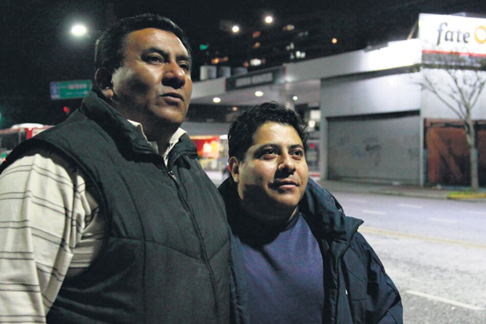 José Gauna (izq.) despedido tras una licencia y Marcelo Andrade (der.) reincorporado por la Justicia.