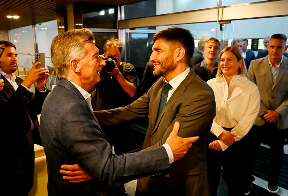 Macri y Pullaro ratificaron con sonrisas la alianza en Santa Fe. 