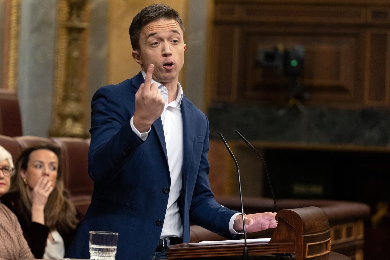 Iñigo Errejón renunció tras las denuncias.