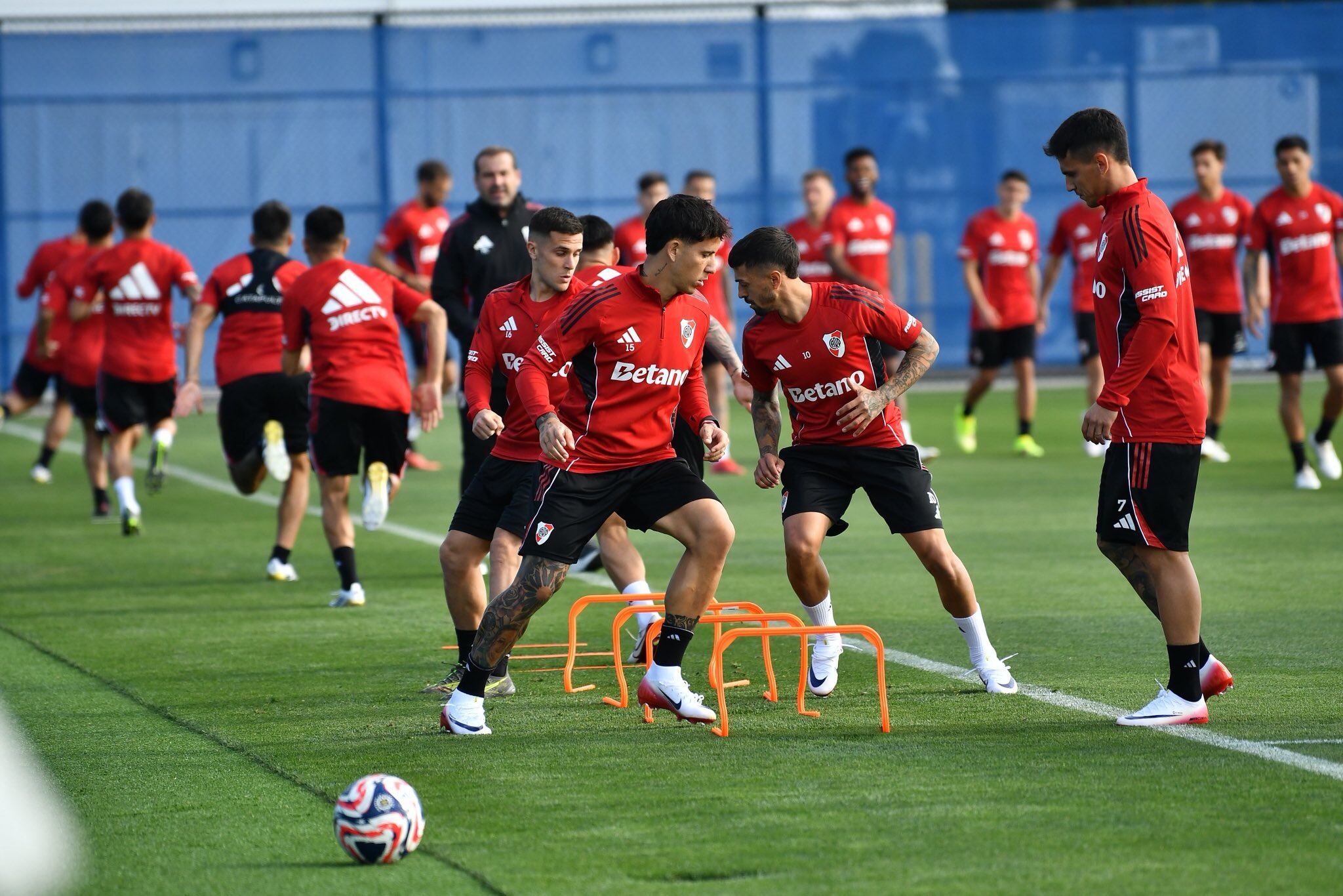 River ya se entrena en Seattle