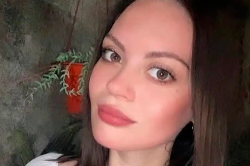 Karla Robles terminó suicidada.