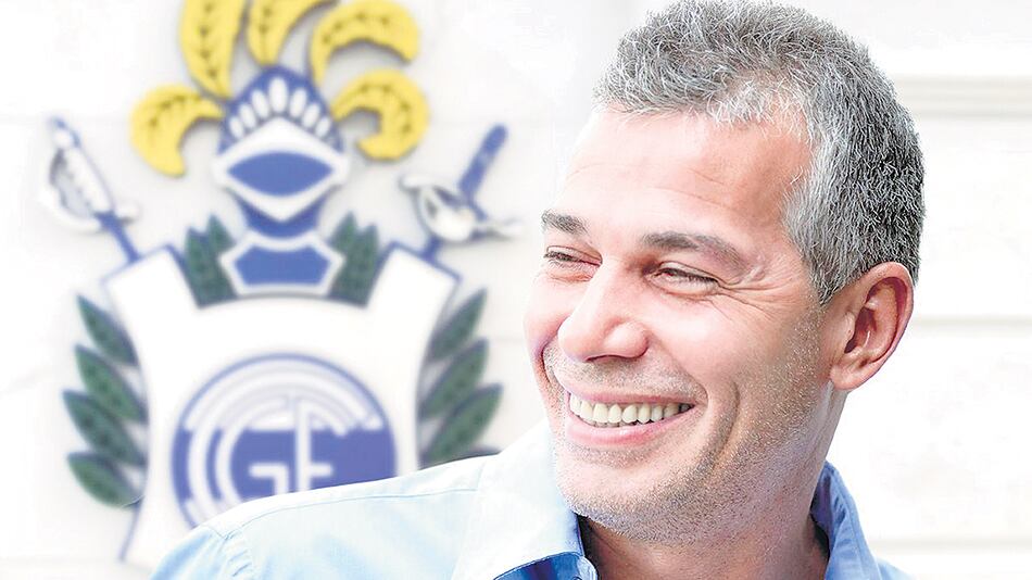 “El hincha que no quiera ir al estadio que lo mire por televisión”, dijo el presidente de Gimnasia.