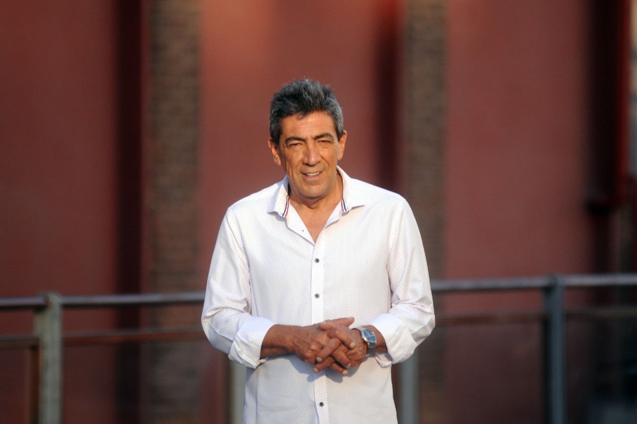"Hay muchas mentiras, pero para que estas cosas sean posibles tienen que existir oídos permeables a la mentira."