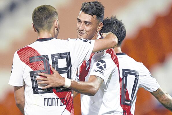 Suárez debutó con un gol.