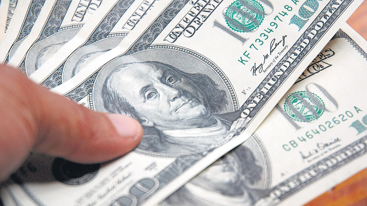 La divisa osciló a la alza y tuvo una baja sólo después de las palabras de Macri.