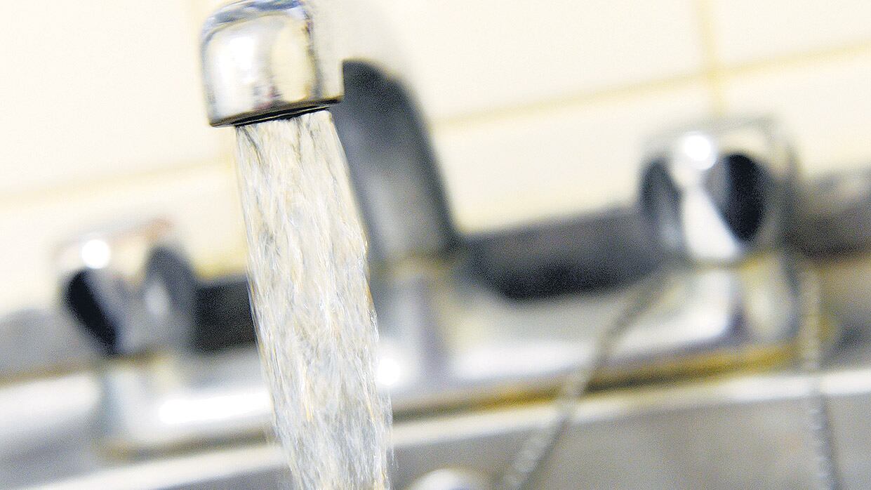 AySA informó que el 15 por ciento de sus clientes cuenta con medidor, unos 350.000 hogares.