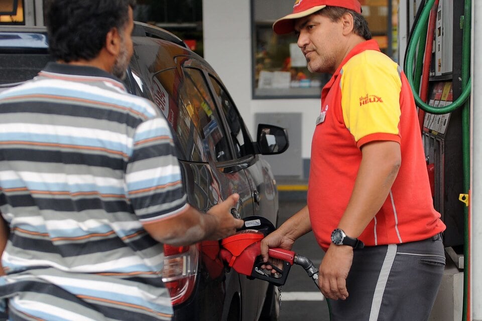 Shell aplicó un aumento del 15% en sus combustibles.