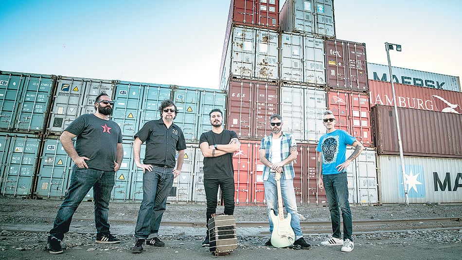 El Quinteto Cachivache alcanzó 395 mil visualizaciones entre las dos versiones de su “Montán”.