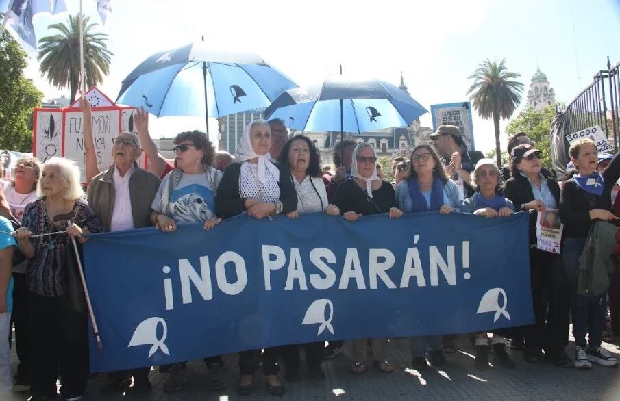 Las Madres de Plaza de Mayo, en la última ronda del 7 de diciembre. Imagen: madres.org.