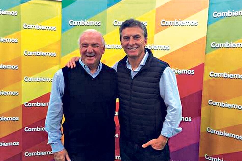 Fernando Niembro y Mauricio Macri, en la campaña alterada por los negocios personales.