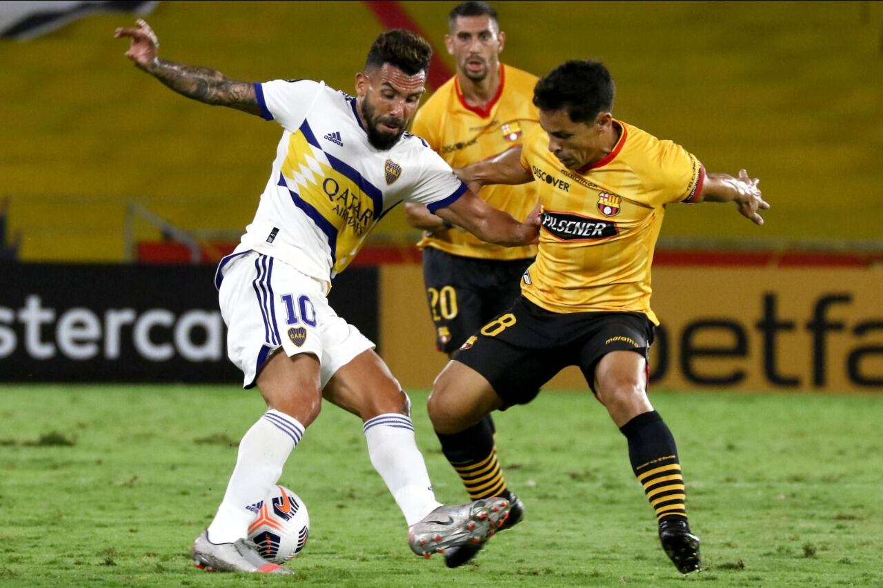 El capitán Carlos Tevez, suplente en Guayaquil, entra en la lista del plan de rotación.