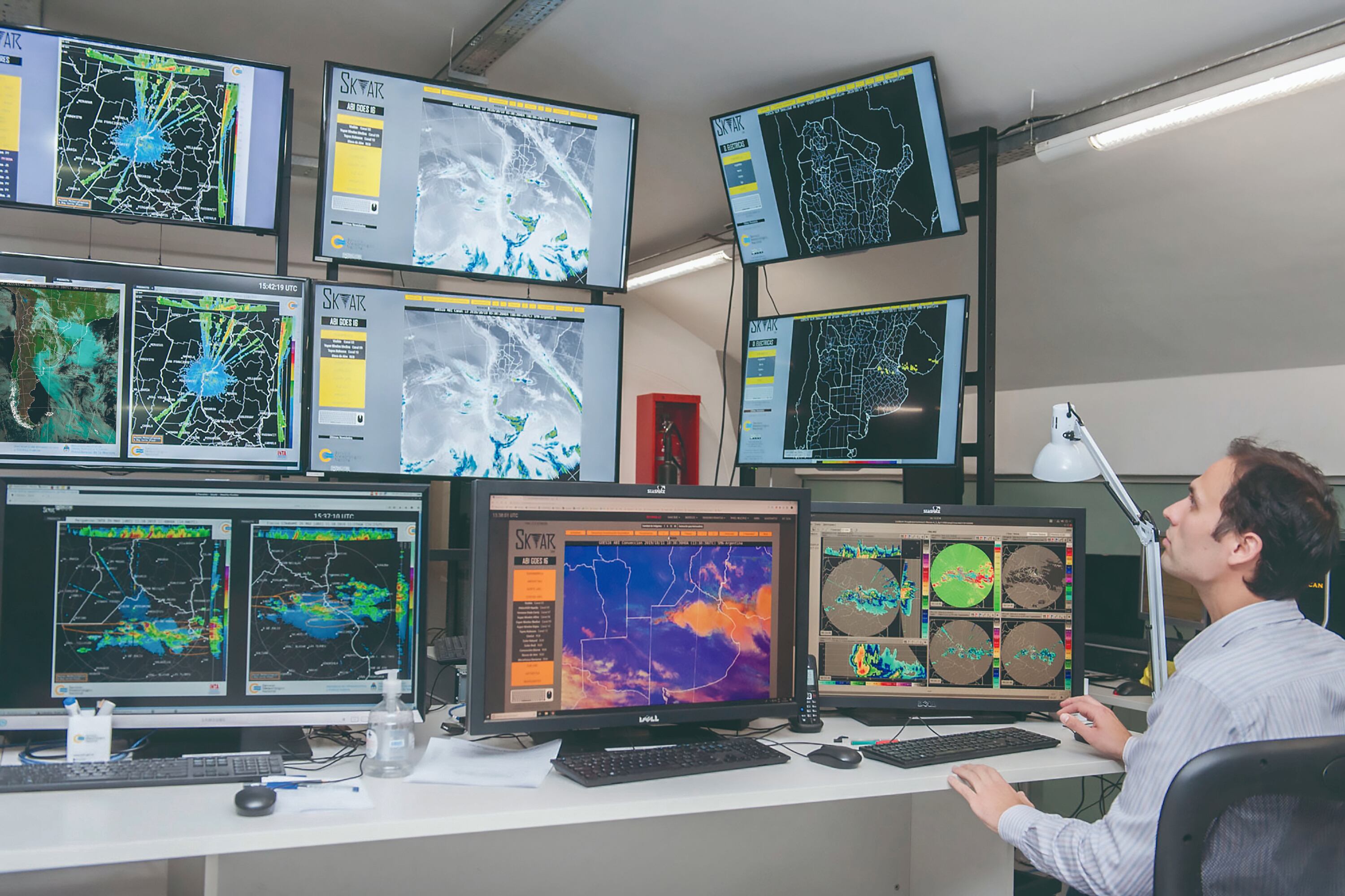 Centro de operaciones del Servicio Meteorológico Nacional argentino.