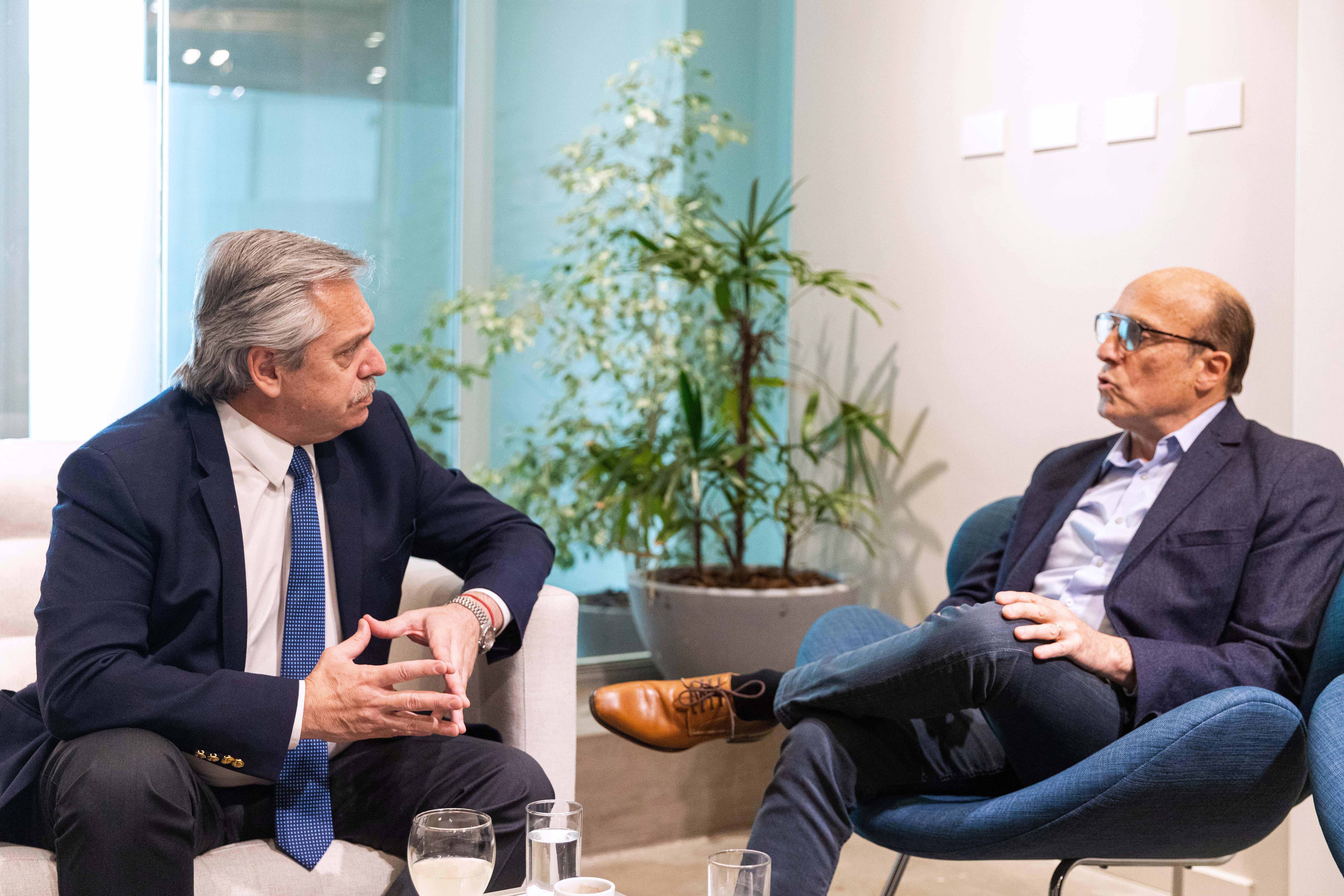 Alberto Fernández recibió a Martínez en sus oficinas.