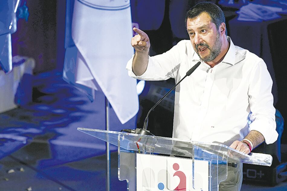 Matteo Salvini habla durante el Congreso Mundial de las Familias en Verona.