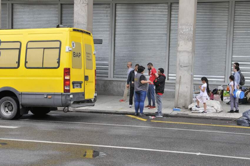 Los operadores y los móviles amarillos del BAP, las 24 horas, los 365 días del año.