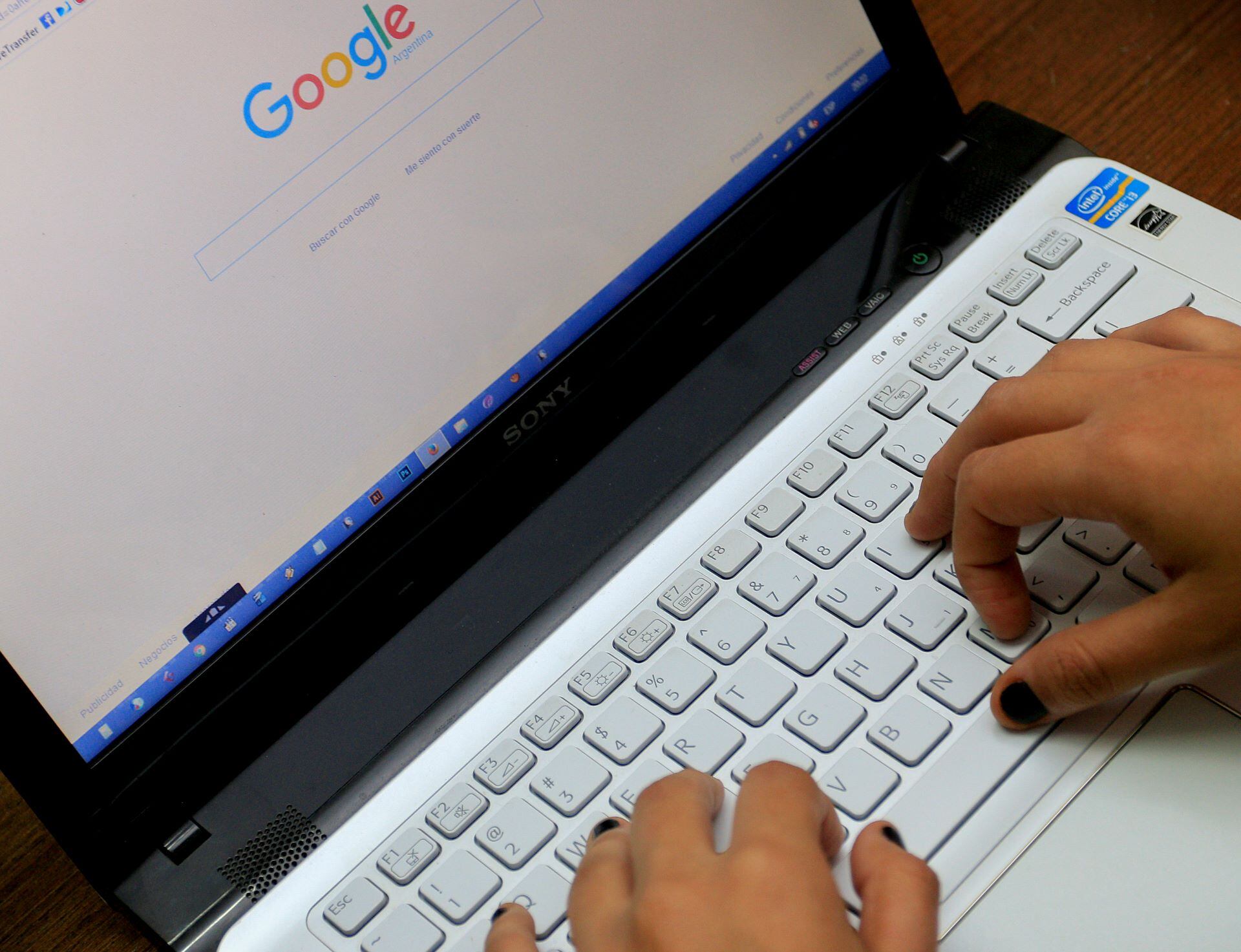 El Gobierno eliminó todas las regulaciones para las tarifas de telecomunicaciones.