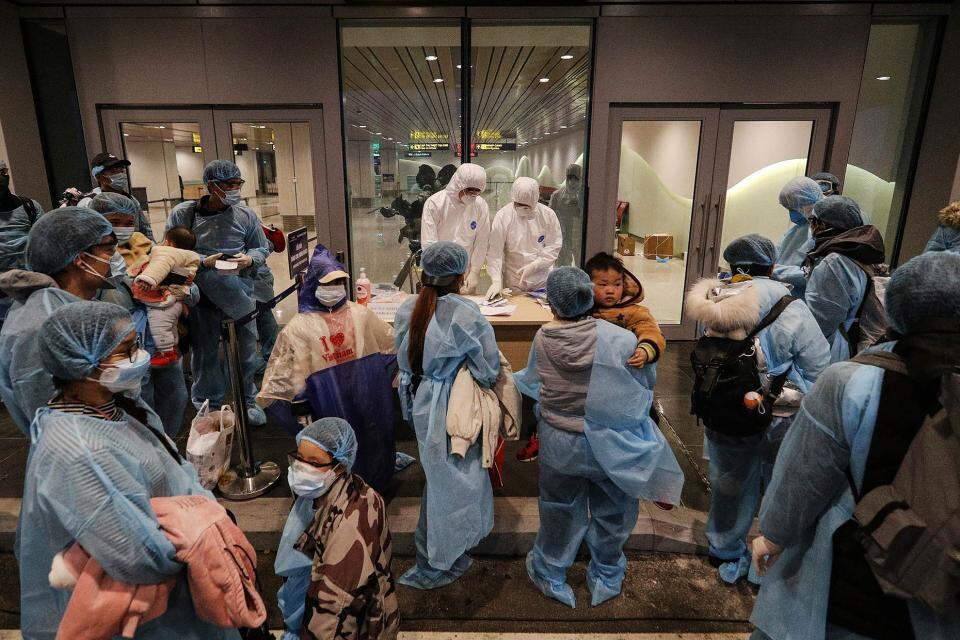 Un simple estornudo convierte al vecino en un posible enemigo.