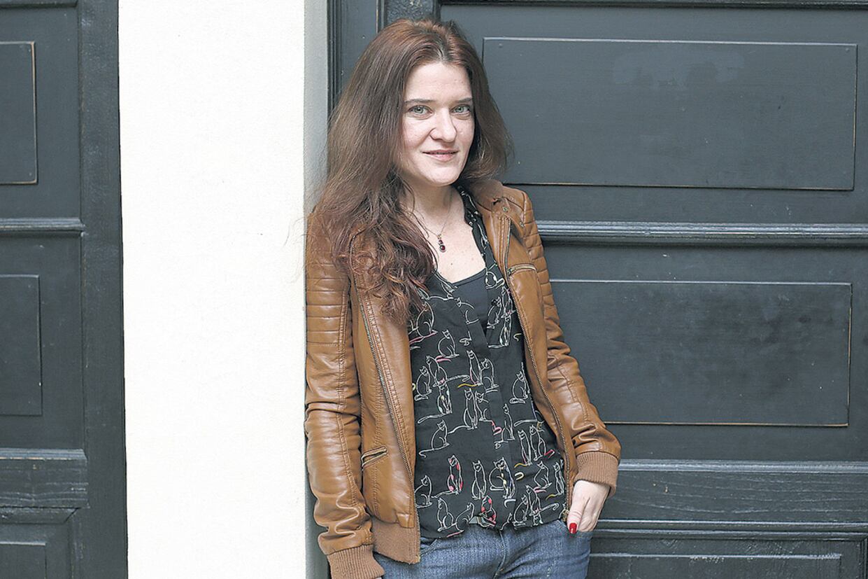 “Me interesan las obras que resuenan en el presente”, sostiene Florencia Abbate.