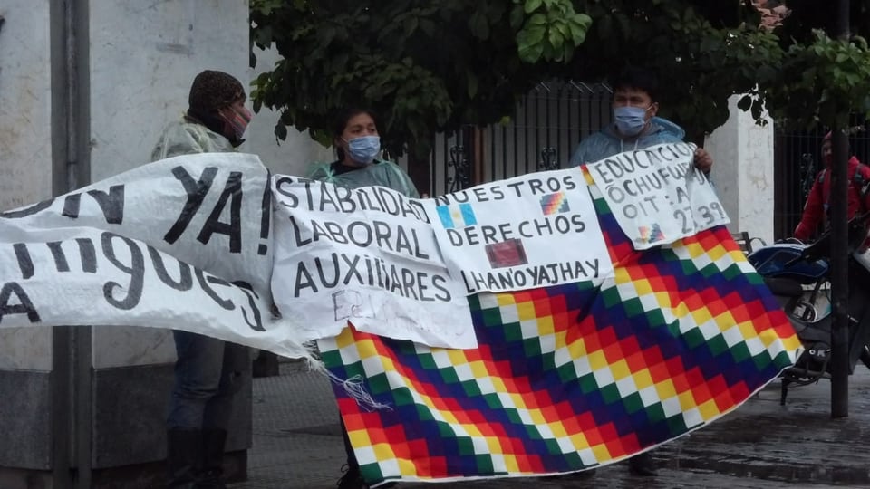 Movilización de maestros indígenas en Capital
