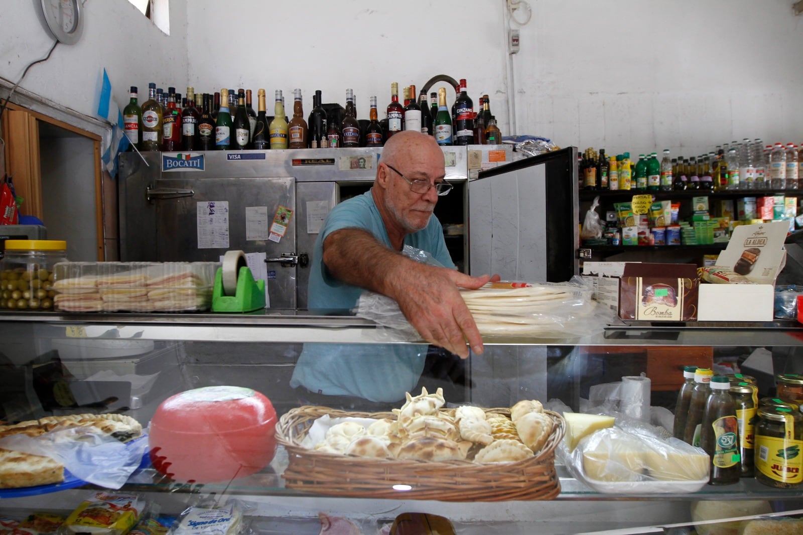 A los alamacenes y otros comercios de cercanía no llega el programa Precios Justos.