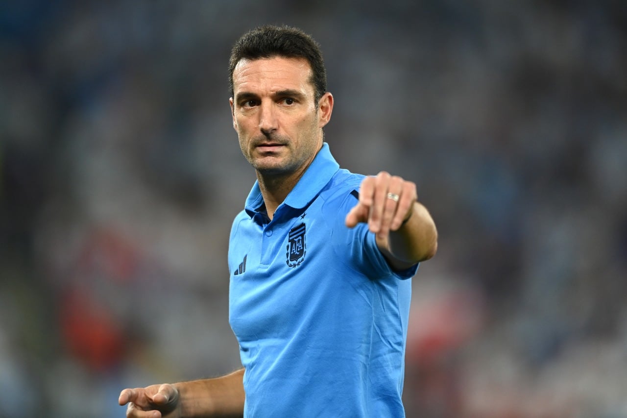Scaloni se quejó del calendario, que el sábado ya lo obliga a buscar el pase a cuartos de final