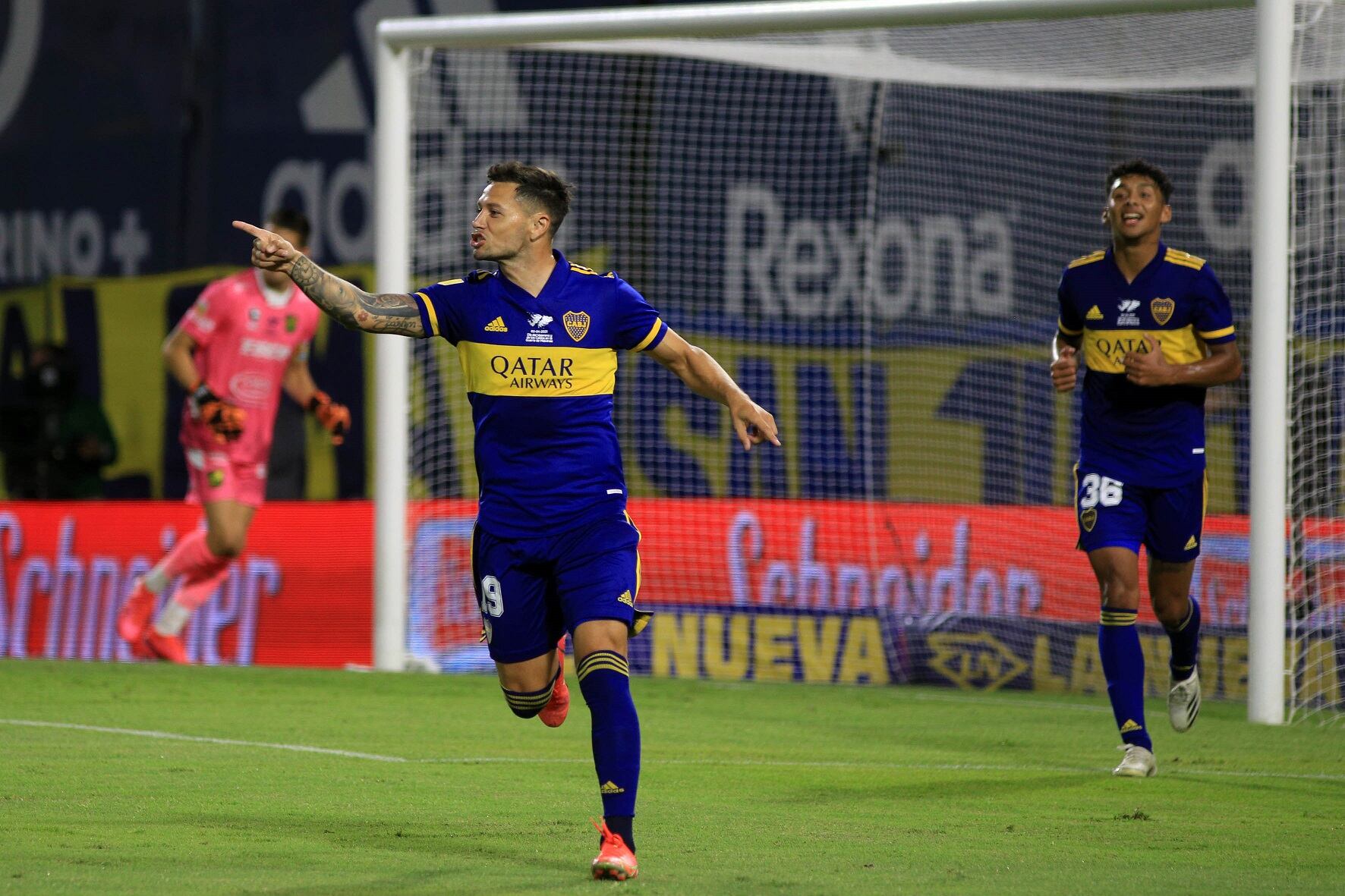 Boca se adelantó para las 18 del sábado.