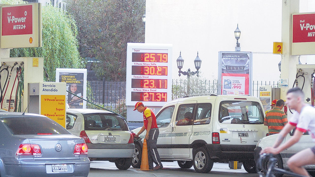 Shell aumentó los precios ayer. Desde octubre pasado, el Gobierno desreguló el mercado.