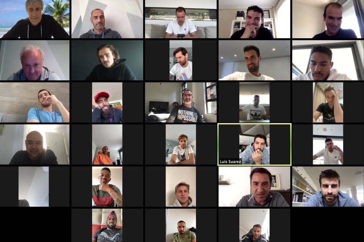 Lionel Messi, y el resto de los capitanes.